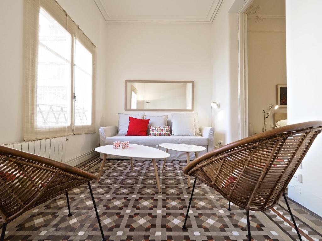 Suites4days Plaça Catalunya Design Barcelone